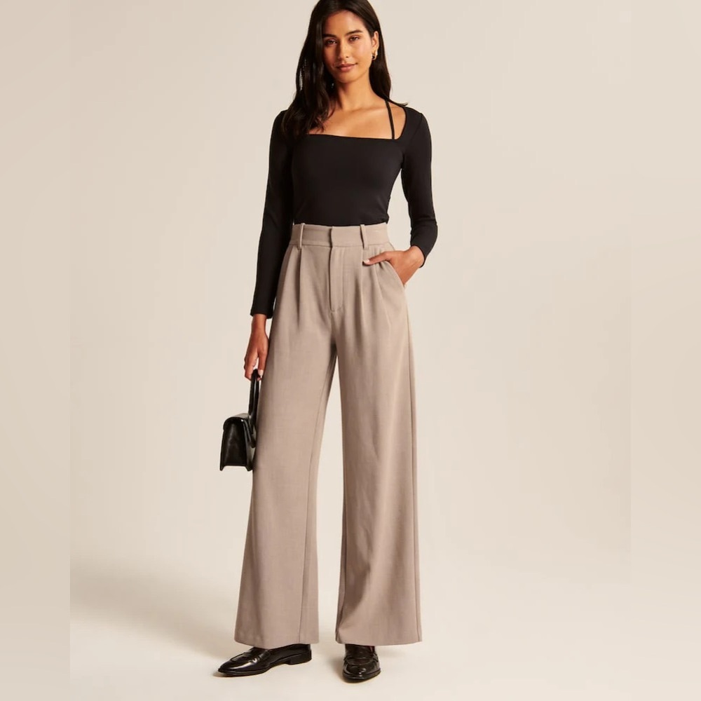 Daisy Grace wide leg tailored pants Taupe